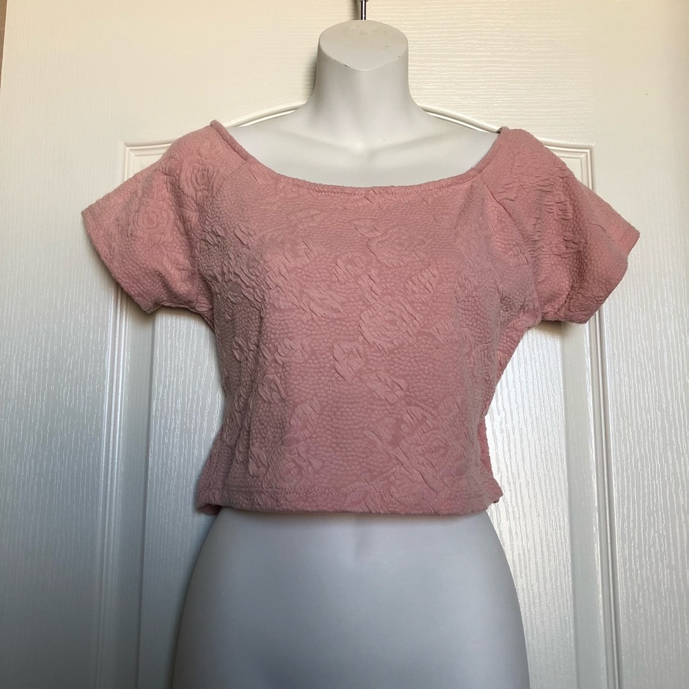 Like new pink rose Crop Top